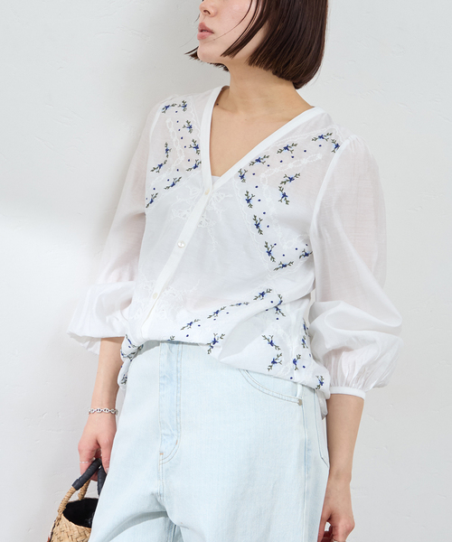 U by SPICK&SPAN(ユーバイスピックアンドスパン)の「ロングスリーブ刺繍ブラウス(シャツ/ブラウス・レディース・ホワイト・FREE)」の14枚目の写真