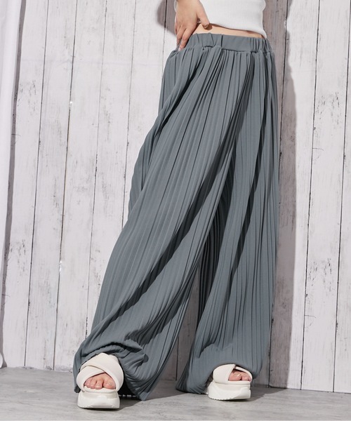 GORGE(ゴージ)の「《カットプリーツ イージー》ワイドパンツ/きれいめカジュアル/オールシーズン/全5色(その他パンツ・レディース・ブルー/アイボリー/ブラック/チャコール/モカ・F)」の14枚目の写真