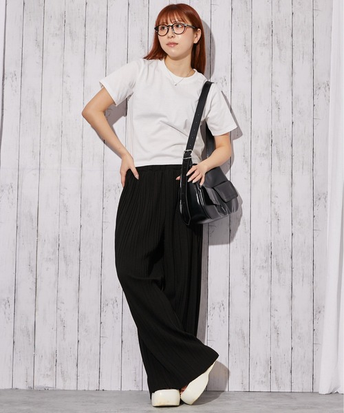 GORGE(ゴージ)の「《カットプリーツ イージー》ワイドパンツ/きれいめカジュアル/オールシーズン/全5色(その他パンツ・レディース・ブルー/アイボリー/ブラック/チャコール/モカ・F)」の22枚目の写真