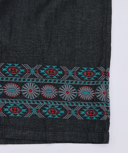 チチカカ（チチカカ）の「ネイティブシルバー刺繍パンツ（デニムパンツ・レディース・ライトブルー/ブラック/インディゴブルー・FREE）」の17枚目の写真