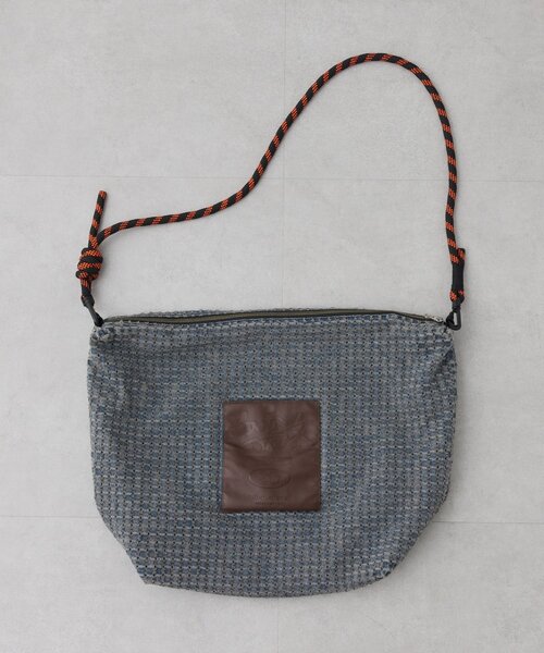 SOUNDSGOOOOD（サウンズグッド）の「【SOUNDS GOOOOD】ダメージデニムショルダーバッグ（ショルダーバッグ・レディース・グリーン/ネイビー・ONE SIZE）」の16枚目の写真