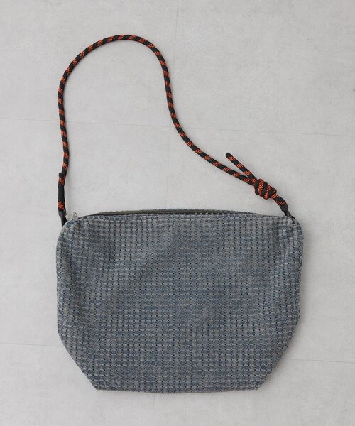 SOUNDSGOOOOD（サウンズグッド）の「【SOUNDS GOOOOD】ダメージデニムショルダーバッグ（ショルダーバッグ・レディース・グリーン/ネイビー・ONE SIZE）」の17枚目の写真