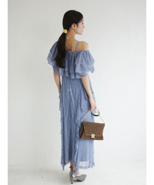 LAGUNAMOON(ラグナムーン)の「LADYシアーラメアンクルストラップシューズ 【オケージョン】(パンプス・レディース・シルバー/ゴールド・SMALL/MEDIUM)」の14枚目の写真