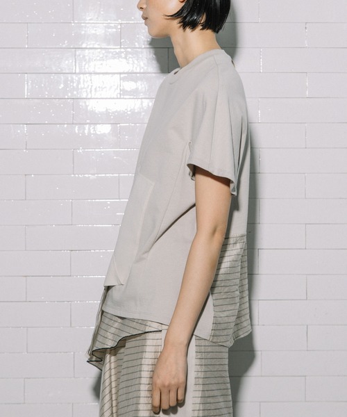 MARECHAL TERRE（マルシャルテル）の「ペプラムトップス（Tシャツ/カットソー・レディース・ホワイト/ライトベージュ/ブラック/セージグリーン・MEDIUM）」の11枚目の写真