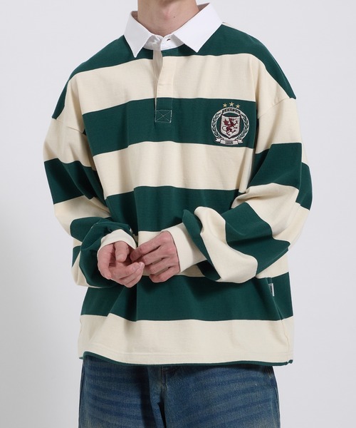 Perushu(ペルーシュ)の「ORIGINAL EMBLEM EMBROIDERY STRIPED RUGBY SHIRT/オリジナルエンブレム刺繍ボーダーラガーシャツ(Tシャツ/カットソー・メンズ・レッド系その他/パープル系その他/グリーン系その他・MEDIUM/LARGE)」の1枚目の写真