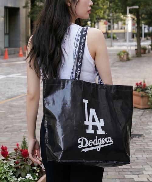 MLB(メジャーリーグベースボール)の「【MLB/エムエルビー】ロサンゼルス・ドジャース ロゴプリント ショッパー トートバッグ(トートバッグ・メンズ・ブルー/ブラック・FREE)」の11枚目の写真