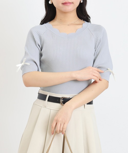ASTORIA ODIER(アストリアオディール)の「スカラップネック袖リボンリブニット (UVカット/ウォッシャブル)半袖(ニット/セーター・レディース・ネイビー/ミント/ライトグレー/ホワイト・MEDIUM/SMALL)」の17枚目の写真