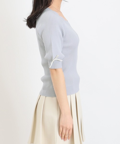 ASTORIA ODIER(アストリアオディール)の「スカラップネック袖リボンリブニット (UVカット/ウォッシャブル)半袖(ニット/セーター・レディース・ネイビー/ミント/ライトグレー/ホワイト・MEDIUM/SMALL)」の22枚目の写真