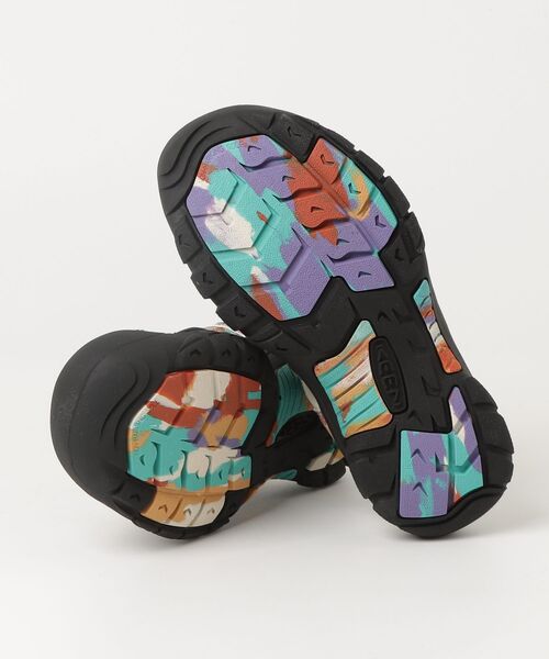 KEEN（キーン）の「NEWPORT RETRO / ニューポート レトロ / メンズ サンダル（サンダル・メンズ・マルチ・25.5cm/25cm/26cm/26.5cm/27cm/27.5cm/28cm/28.5cm/29cm/30cm）」の3枚目の写真