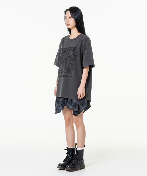 MOZMOZ(モズモズ)の「スクリーンピグメントオーバーサイズ半袖Tシャツチャコール(Tシャツ/カットソー・レディース・その他・M/XL/XXL)」の3枚目の写真