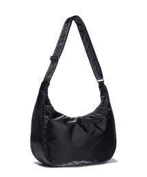 BUTDEEP（バッドディープ）の「005 HOBO BAG MEDIUM-GLOSSY BLACK（メッセンジャーバッグ）」