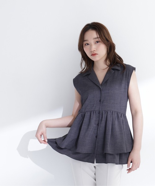 NATURAL BEAUTY BASIC（ナチュラルビューティーベーシック）の「ティアードペプラムジレ（シャツ/ブラウス・レディース・チャコールグレー/グレイッシュベージュ・MEDIUM/SMALL）」の8枚目の写真