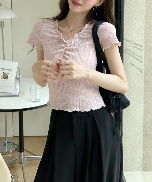 Ada.(エイダ)の「胸元 シャーリング Vネック 半袖 トップス(Tシャツ/カットソー・レディース・ピンク/アイボリー/ブルー・FREE)」の20枚目の写真