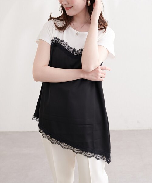 natural couture(ナチュラルクチュール)の「アシメサテンレースドッキングT(Tシャツ/カットソー・レディース・グレー/オフホワイト/ブラック・FREE)」の1枚目の写真