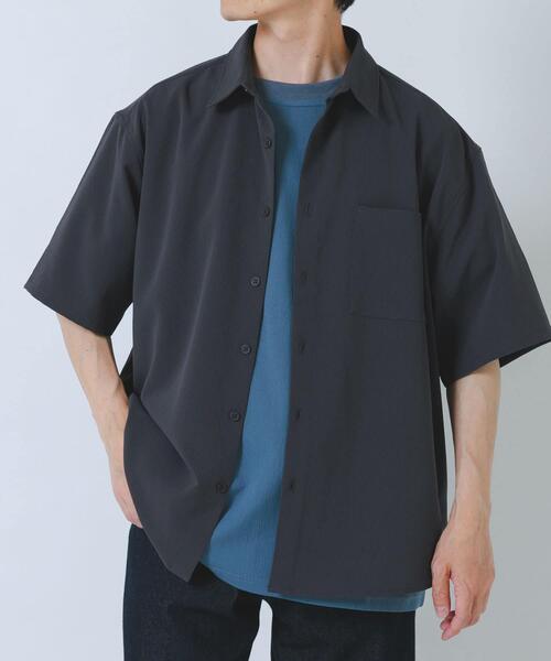 ITEMS URBANRESEARCH(アイテムズ アーバンリサーチ)の「ヨウリュウ レギュラーカラー 半袖シャツ(シャツ/ブラウス・メンズ・ブラック/ダークグレー/ネイビー/オリーブ・LARGE/MEDIUM)」の4枚目の写真