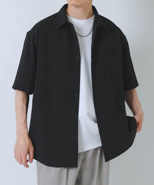 ITEMS URBANRESEARCH(アイテムズ アーバンリサーチ)の「ヨウリュウ レギュラーカラー 半袖シャツ(シャツ/ブラウス・メンズ・ブラック/ダークグレー/ネイビー/オリーブ・LARGE/MEDIUM)」の5枚目の写真