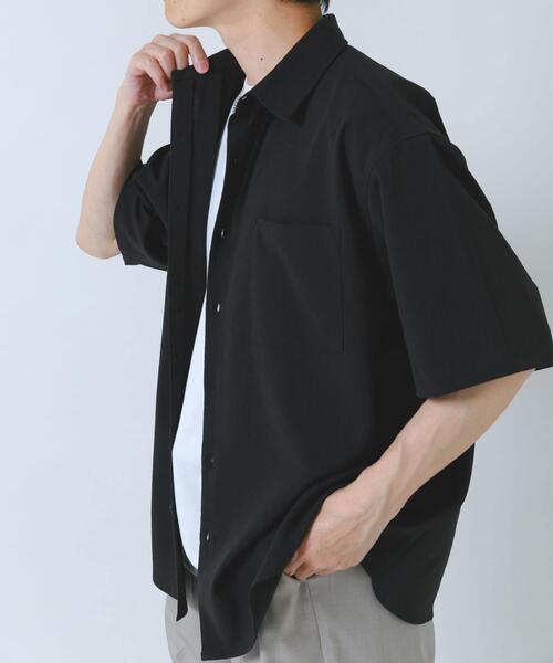 ITEMS URBANRESEARCH(アイテムズ アーバンリサーチ)の「ヨウリュウ レギュラーカラー 半袖シャツ(シャツ/ブラウス・メンズ・ブラック/ダークグレー/ネイビー/オリーブ・LARGE/MEDIUM)」の6枚目の写真