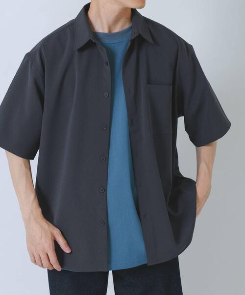 ITEMS URBANRESEARCH(アイテムズ アーバンリサーチ)の「ヨウリュウ レギュラーカラー 半袖シャツ(シャツ/ブラウス・メンズ・ブラック/ダークグレー/ネイビー/オリーブ・LARGE/MEDIUM)」の12枚目の写真