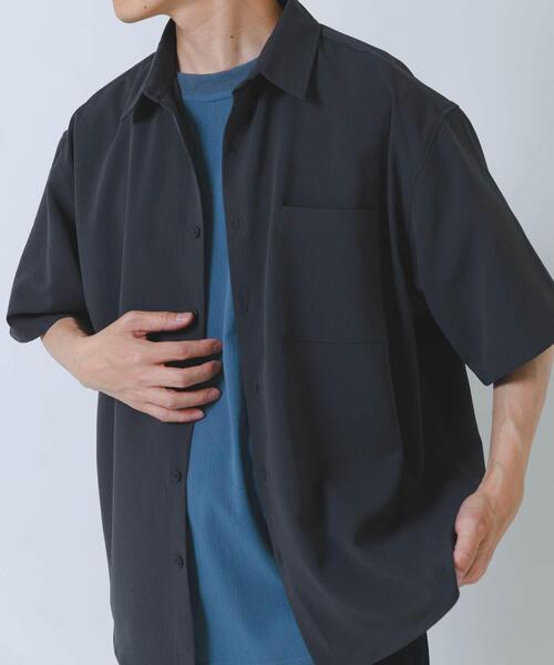 ITEMS URBANRESEARCH(アイテムズ アーバンリサーチ)の「ヨウリュウ レギュラーカラー 半袖シャツ(シャツ/ブラウス・メンズ・ブラック/ダークグレー/ネイビー/オリーブ・LARGE/MEDIUM)」の13枚目の写真