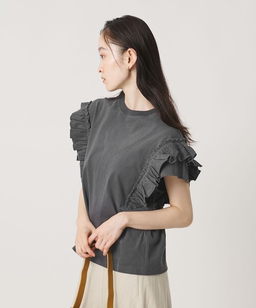 BEAUTY&YOUTH UNITED ARROWS（ビューティーアンドユースユナイテッドアローズ）の「コットンフリル ショートスリーブ カットソー（Tシャツ/カットソー・レディース・ダークグレー/ベージュ/ホワイト・FREE）」の17枚目の写真