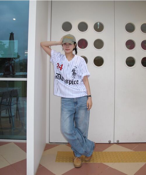 DAUSPICE（ディーオスピス）の「BB STRIPE FOOTBALL JERSEY White（Tシャツ/カットソー・レディース・ホワイト・MEDIUM/LARGE）」の6枚目の写真