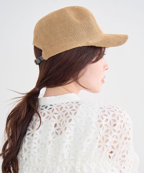 le.coeur blanc(ルクールブラン)の「《WEB限定アイテム》ペーパーキャップ(キャップ・レディース・ブラウン/ベージュ/ブラック・FREE)」の2枚目の写真