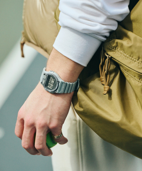 TIMEX(タイメックス)の「TIMEX IRONMAN 8LAP OG tx-tw5m54500 Gray(アナログ腕時計・レディース・グレー・FREE)」の3枚目の写真