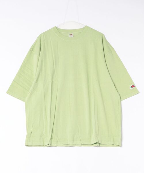 FRUIT OF THE LOOM（フルーツオブザルーム）の「/FRUIT OF THE LOOM/BIG 製品染め 5分袖 Tシャツ（Tシャツ/カットソー・メンズ・レッド/グリーン系その他/イエロー/パープル・LARGE/MEDIUM/X-LARGE）」の2枚目の写真