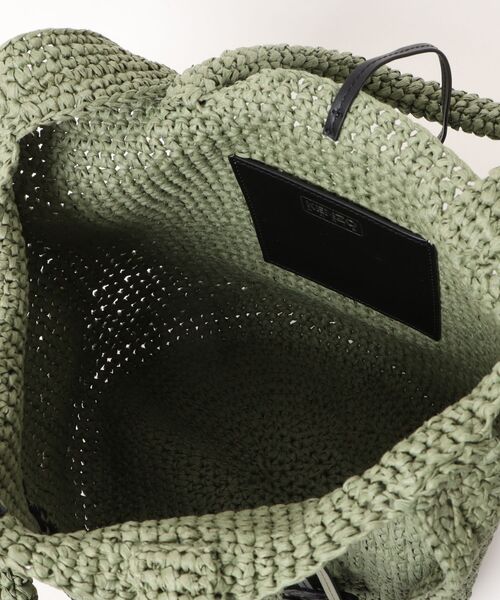 KENZO(ケンゾー)の「スモール バスケット イン ラフィア(メッセンジャーバッグ・レディース・グリーン系その他・ONE SIZE)」の10枚目の写真