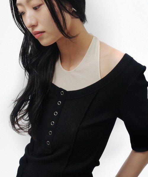 THINGS THAT MATTER(シングス ザット マター)の「HALTER DESIGN LAYERED TOPS / ホルターデザイン レイヤード トップス(Tシャツ/カットソー・レディース・ベージュ/ブラック/グレー×サックスブルー・FREE)」の15枚目の写真