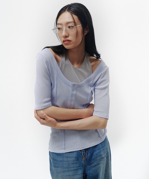 THINGS THAT MATTER(シングス ザット マター)の「HALTER DESIGN LAYERED TOPS / ホルターデザイン レイヤード トップス(Tシャツ/カットソー・レディース・ベージュ/ブラック/グレー×サックスブルー・FREE)」の21枚目の写真