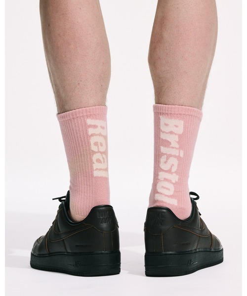 F.C.Real Bristol（エフシーレアルブリストル）の「REGULAR SOCKS（ソックス/靴下・メンズ・ピンク/ブラック/ホワイト・MEDIUM/LARGE）」の4枚目の写真