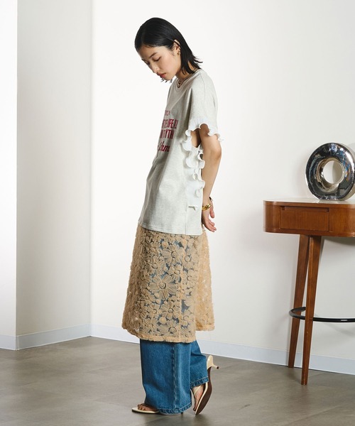 ROSE BUD(ローズバッド)の「OKIRAKU×ROSEBUD/LACE SKIRT LOGO DRESS(ワンピース・レディース・オートミール/ブラック・ONE SIZE)」の4枚目の写真