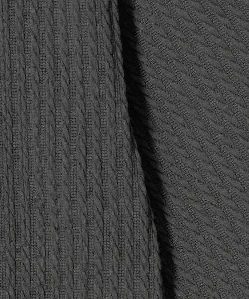 A DAY IN THE LIFE UNITED ARROWS(アデイインザライフユナイテッドアローズ)の「ジャガード ミニケーブルカーディガン 5分袖 <A DAY IN THE LIFE>(カーディガン/ボレロ・レディース・ダークグレー/ネイビー/ナチュラル・FREE)」の15枚目の写真