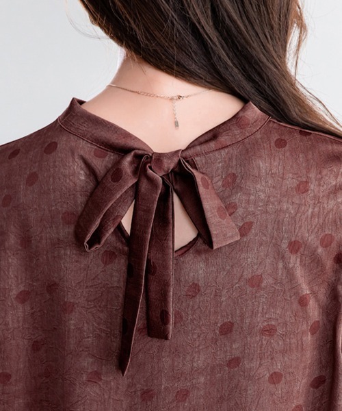 ONEP STAR(ワンピスター)の「バックリボン裾フリルノースリーブブラウス(シャツ/ブラウス・レディース・テラコッタ・X-LARGE/LARGE/MEDIUM)」の10枚目の写真
