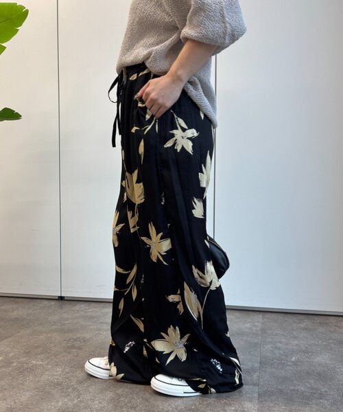 Jena espace merveilleux(ジェナ エスパスメルヴェイユ)の「ボタニカルパンツ(その他パンツ・レディース・ブラック/カーキ・FREE)」の18枚目の写真