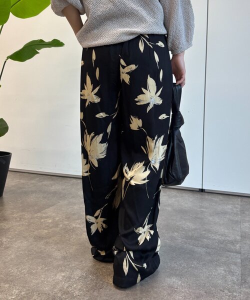 Jena espace merveilleux(ジェナ エスパスメルヴェイユ)の「ボタニカルパンツ(その他パンツ・レディース・ブラック/カーキ・FREE)」の11枚目の写真