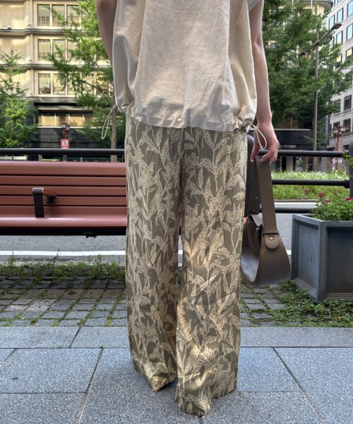 Jena espace merveilleux(ジェナ エスパスメルヴェイユ)の「ボタニカルパンツ(その他パンツ・レディース・ブラック/カーキ・FREE)」の10枚目の写真