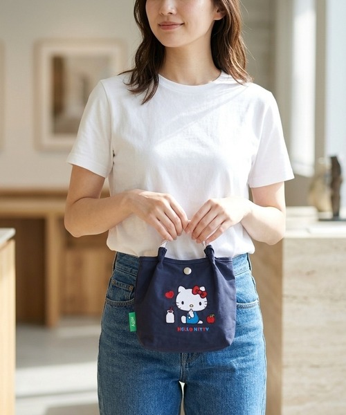BACKYARD FAMILY(バックヤードファミリー)の「unify × Sanrio characters エンブロイ2wayショルダー(ショルダーバッグ・レディース・ライトグレー/ラベンダー/ネイビー・FREE)」の4枚目の写真