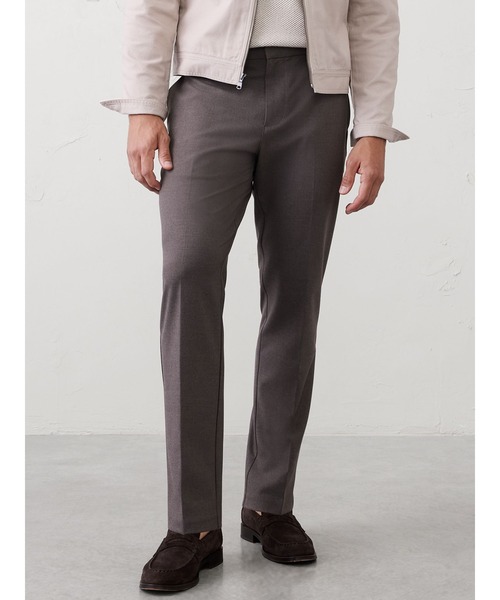 BANANA REPUBLIC FACTORY STORE(バナナリパブリック ファクトリーストア)の「BANANA REPUBLIC FACTORY STORE アスレチックフィット テーパードパンツ(その他パンツ・メンズ・ベージュ/ネイビー/ブラック/カーキ・34W 30L/30W 30L/29W 30L/28W 30L/33W 30L/32W 30L/31W 30L)」の2枚目の写真