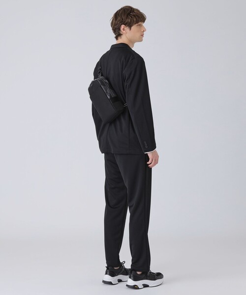 BLACK LABEL CRESTBRIDGE(ブラックレーベル・クレストブリッジ)の「ライトウェイトコーデュラバリスティックスマートボディバッグ(ボディバッグ/ウエストポーチ・メンズ・ブラック・FREE)」の3枚目の写真