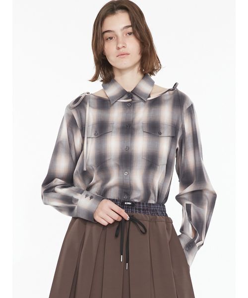 SORIN（ソリン　）の「Cargo Pocket Shirt / カーゴポケットシャツ（シャツ/ブラウス・レディース・チェック/オフホワイト/ダークグレー・38）」の4枚目の写真