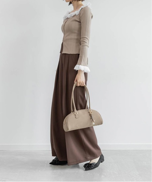 RANDA（ランダ）の「ビッグサテンリボンフラットパンプス（パンプス・レディース・アイボリー/ブラウン/ブラック・23/22.5/24.5/24/23.5/22/25.5/25）」の9枚目の写真