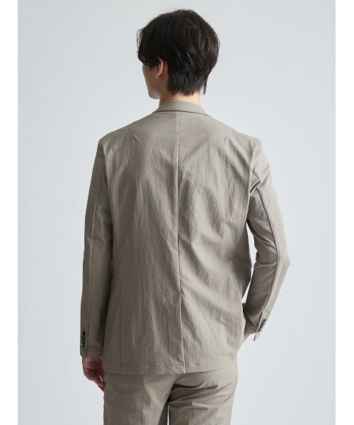 AOURE(アウール)の「VINTAGE NYLON SETUP JACKET(テーラードジャケット・メンズ・ライトベージュ/チャコールグレー/カーキ・MEDIUM/LARGE)」の10枚目の写真