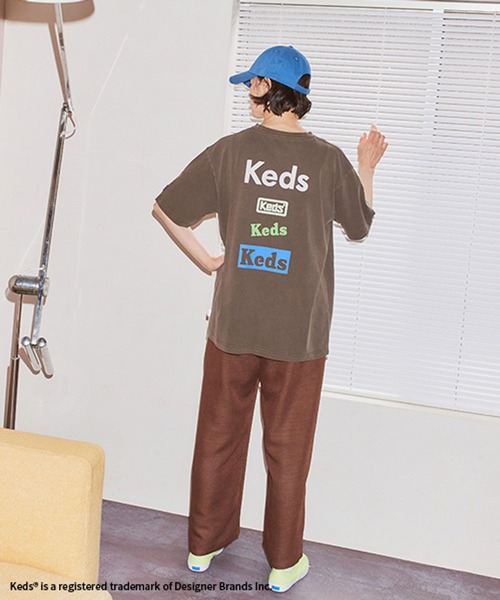 studio CLIP(スタディオクリップ)の「【Keds】ロゴピグメントTシャツ(Tシャツ/カットソー・レディース・グレー/ホワイト/ブラウン・FREE)」の6枚目の写真