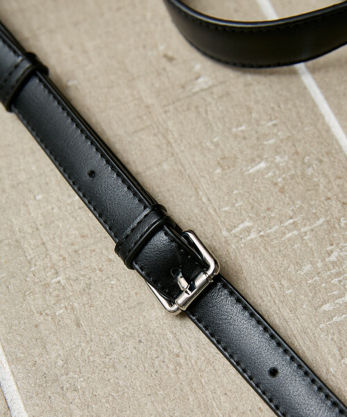 MARY QUANT(マリークワント)の「MARY QUANT × PUBLUX/マリークワント チャーム 付 デイジー 型押し レザレット ショルダーバッグ 限定展開(ショルダーバッグ・レディース・ブラック/ブラウン・ONE SIZE)」の17枚目の写真