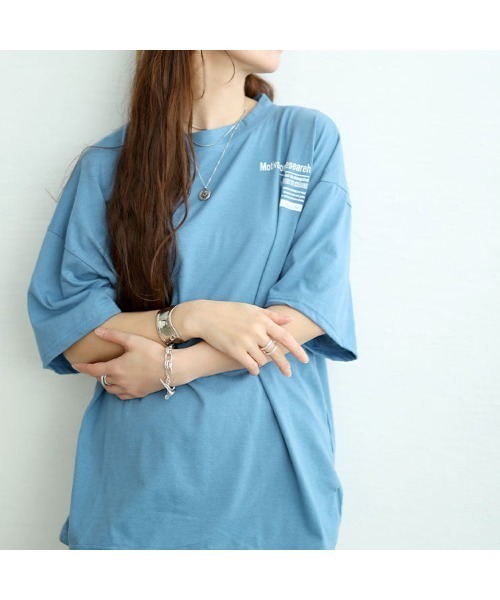GOLDJAPAN(ゴールドジャパン)の「バックロゴオーバーサイズTシャツ【大きいサイズ対応】(シャツ/ブラウス・レディース・ホワイト/ブルー・LL/3L/4L)」の9枚目の写真