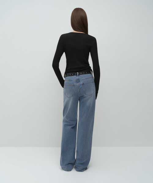 MUSINSA STANDARD WOMAN（ムシンサスタンダードウーマン）の「ウィメンズエッセンシャルルーズストレートデニムパンツ[ライトインディゴ]（デニムパンツ・レディース・その他・30/23/32/24/25/26/27/28/29）」の3枚目の写真