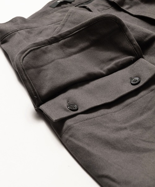 glamb(グラム)の「Jodhpurs Cargo Pants / ジョッパーズカーゴパンツ(カーゴパンツ・メンズ・グレー/ブラック・M/S/L)」の19枚目の写真