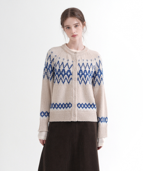 VLETI(ブレッティ)の「Wool Jacquard Knit Cardigan (beige)(カーディガン/ボレロ・レディース・ライトベージュ・FREE)」の2枚目の写真